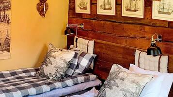 3 bedrooms, individually furnished