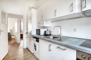 Fridge, microwave, oven, dishwasher