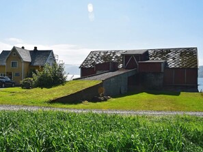 House | Exterior - 6 Person Holiday Home in Fiska-by Traum (Vanylven)