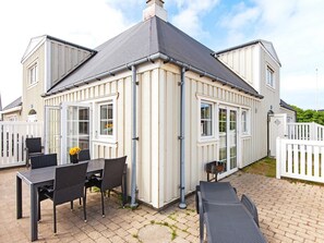 Exterior - 6 Person Holiday Home in Ringkobing (Ringkobing)