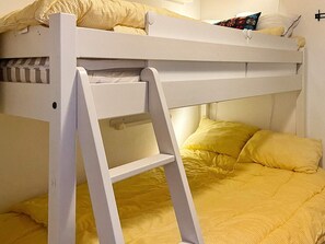 Talo | 3 makuuhuonetta, yksilöllisesti kalustettu