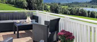 บ้านพัก 6 คนใน Averoy