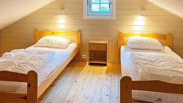 House | 4 bedrooms, individually furnished