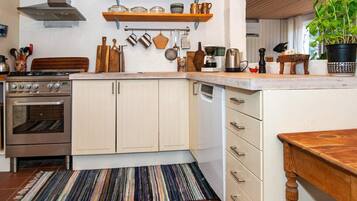 House | Private kitchen