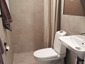House | Bathroom