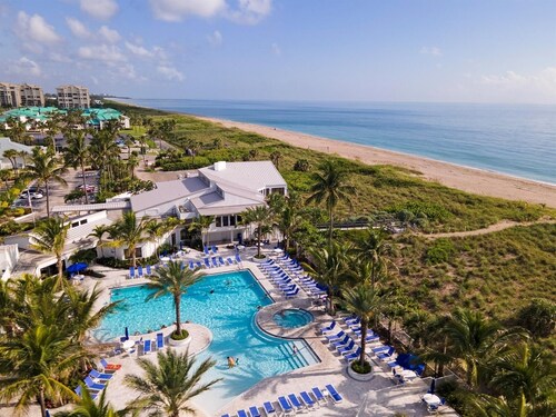 Ocean Village Beachfront Escape, Golf,Heated Pools,Pickleball ,tennis,and more.