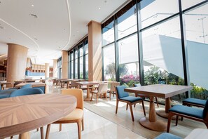 Restaurant - Dream Dragon Resort (Hai Phong)