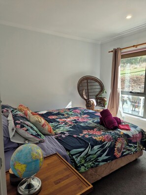 3 Schlafzimmer, Schreibtisch, Bügeleisen/Bügelbrett, kostenloses WLAN