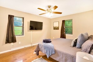 3 habitaciones, cuna de viaje, wifi y ropa de cama 