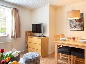 Dining - 4 Person Holiday Home in Salen-by Traum (Salen)