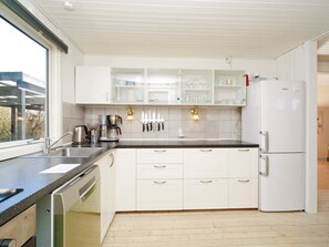 House | Private kitchen - 4 Person Holiday Home in Graested (Graested)