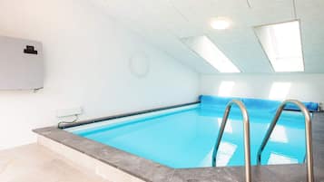 Hus | Pool | Indendørs pool, udendørs pool