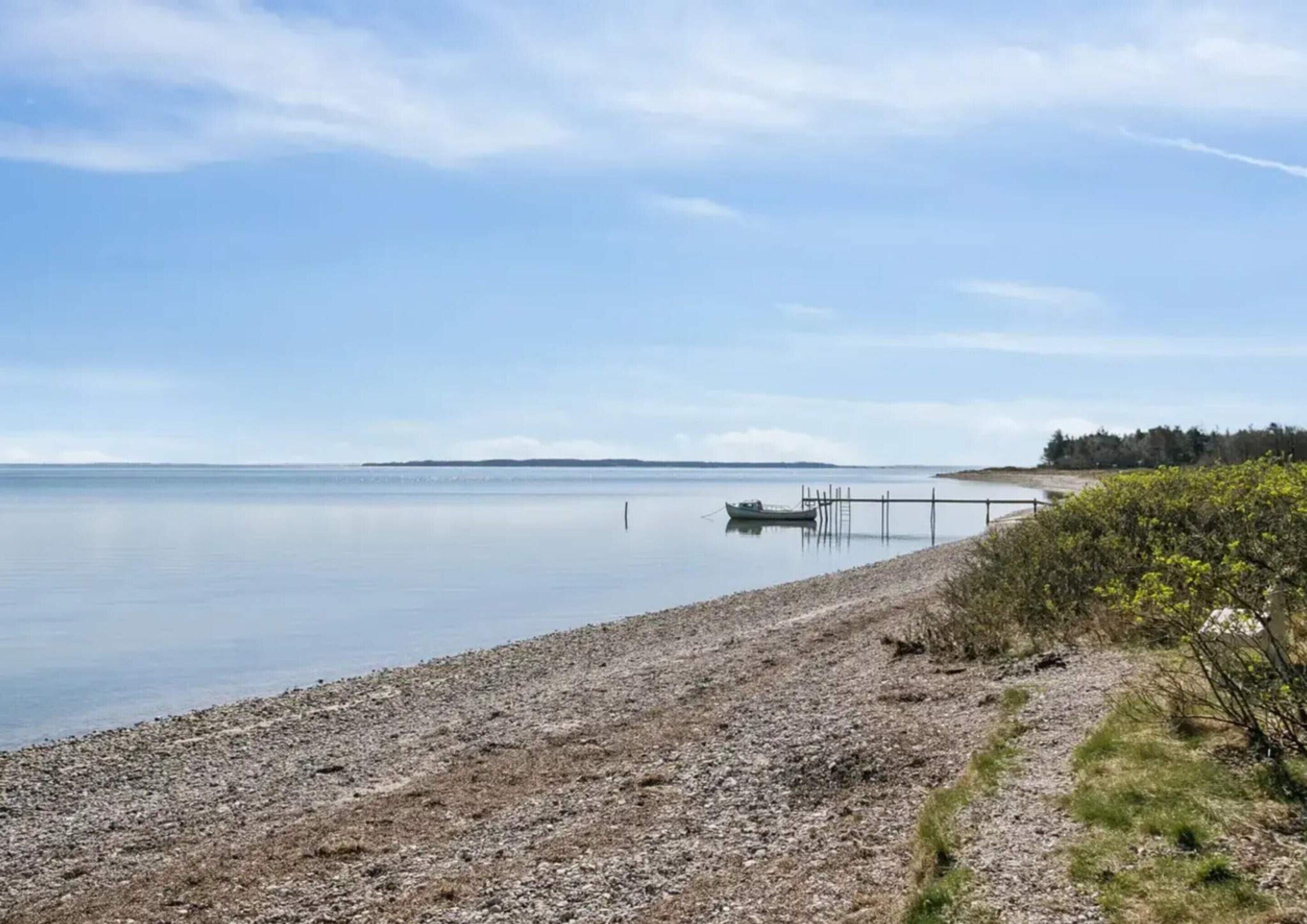 House | Water view