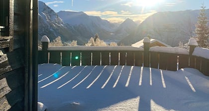 8 Person Holiday Home in Byrkjelo-by Traum