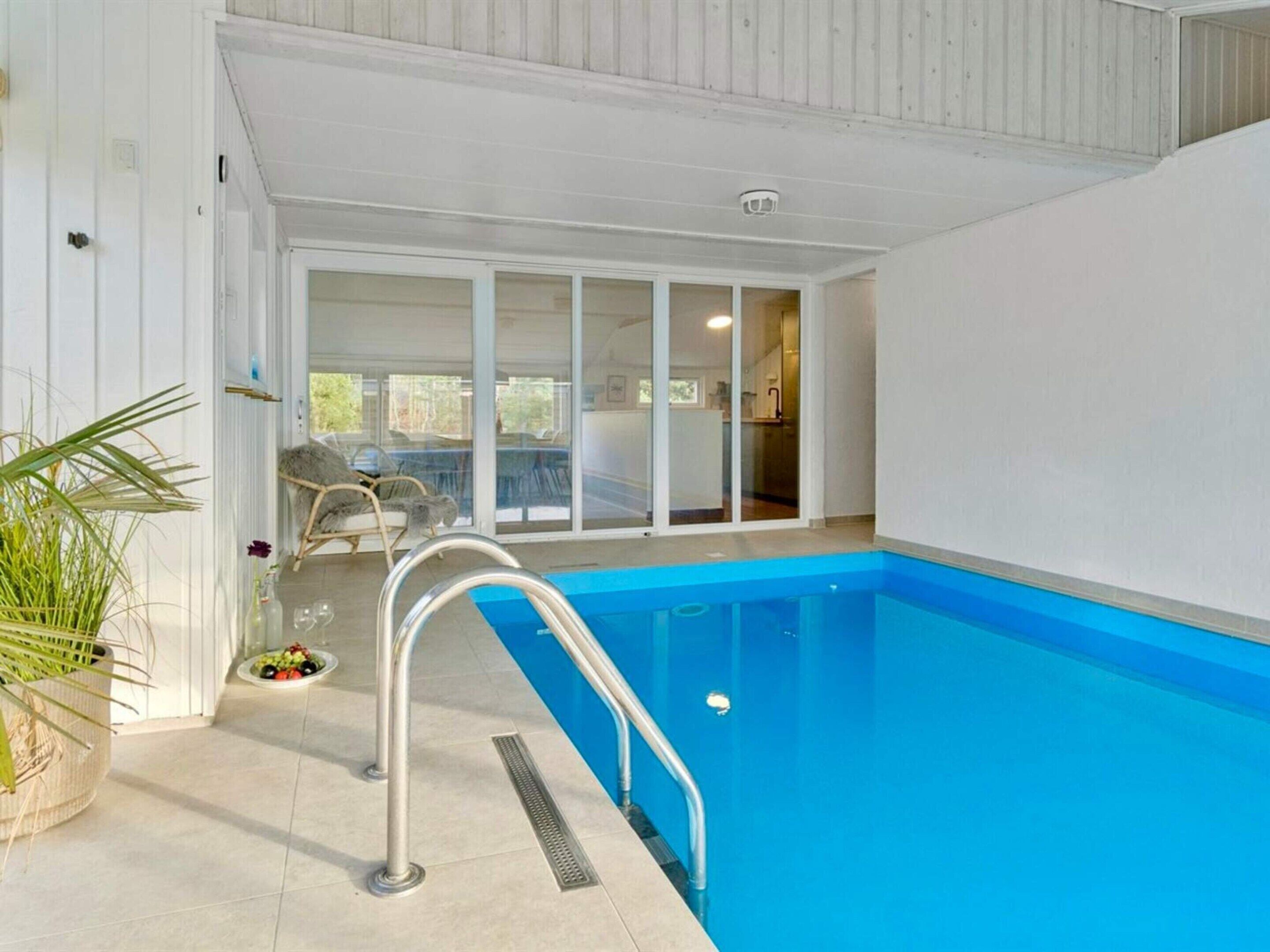 Hus | Pool | Indendørs pool, udendørs pool