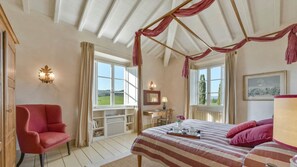 7 chambres, fer et planche à repasser, Wi-Fi