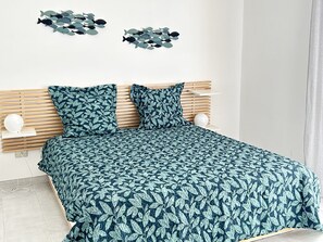 2 chambres, fer et planche Ă repasser, Wi-Fi gratuit, draps fournis