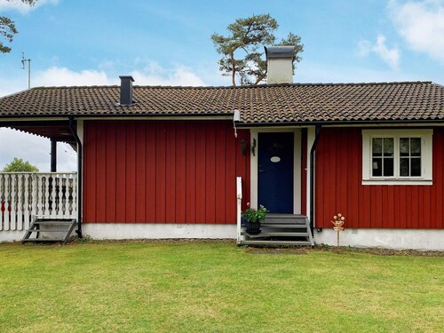 4 Person Holiday Home in Holsljunga
