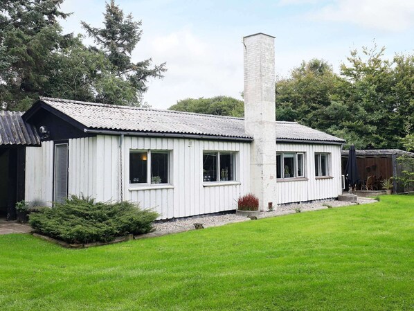 House | Exterior - 6 Person Holiday Home in Blavand (Blavand)