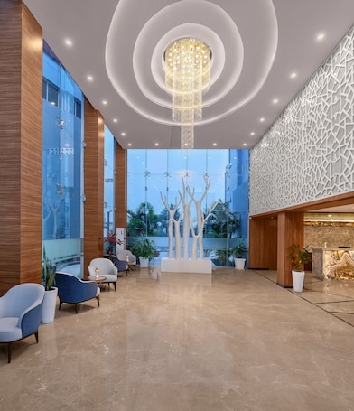 Lobby. Soaltee Westend Itahari