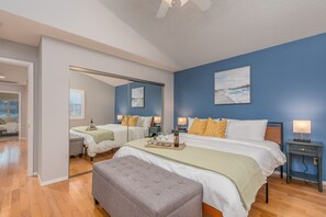 3 slaapkamers, een bureau, een strijkplank/strijkijzer, gratis wifi