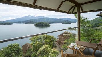 Luxury Lake View Villa | Balcony view