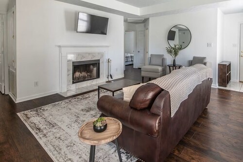 Charming, Convenient 3-bedroom Garden Home in Prattville; Great Location