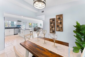 Casa (3 Bedrooms) | Comedor