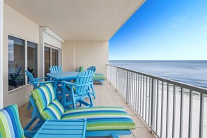 Outdoor dining - Admirals Quarters 1103 ~ In/Outdoor Pool, Hot Tub, Sauna, Fitness Room + $400 FREE Activities Daily (Orange Beach)