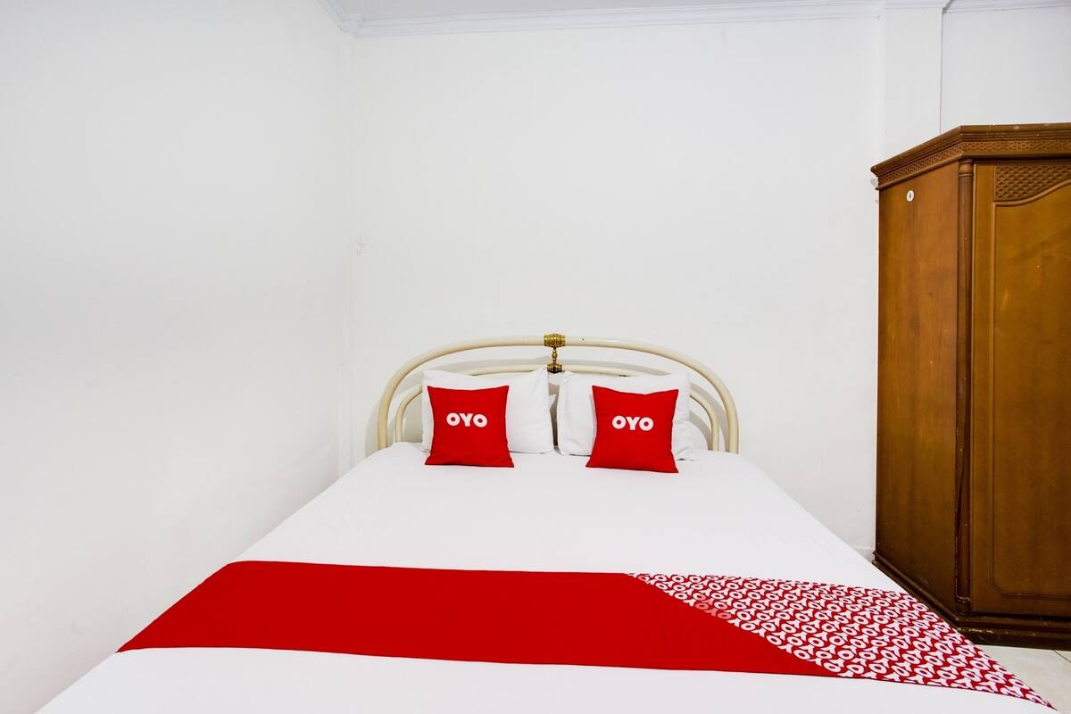 Habitación familiar | Escritorio, espacio para trabajar con laptop y wifi gratis