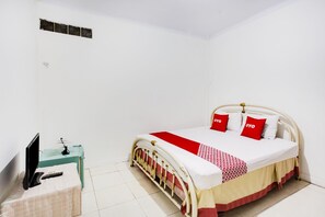 Habitación familiar | Escritorio, espacio para trabajar con laptop y wifi gratis 