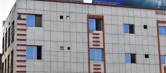 白沙瓦皇宫酒店