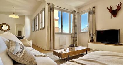Au coeur de ville, bel appt 3 chambres de 105m2.