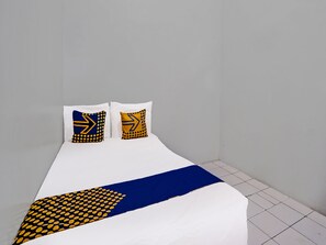 Quarto casal | Wi-Fi de cortesia, roupa de cama