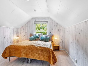 Huis | 4 slaapkamers, individueel gemeubileerd