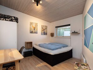 บ้านพัก | 4 ห้องนอน