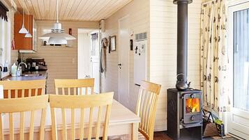House | Dining