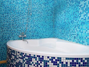 House | Bathroom