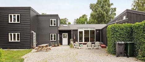House | Exterior