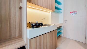 Studio | Dapur pribadi | Lemari es besar dan kompor