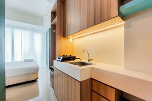 Interior - Cozy Stay Studio At Tree Park City Bsd Apartment (South Tangerang)