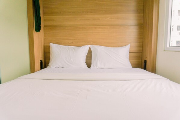 2 bedrooms, individually decorated, individually furnished - Minimalist And Best Deal 2Br Green Pramuka City Apartment (Jakarta)