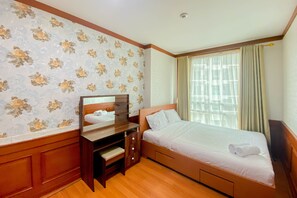 1 bedroom, individually decorated, individually furnished, free WiFi - Comfy And Minimalist 1Br Apartment At Woodland Park Residence (Jakarta)