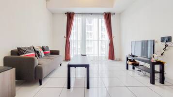 Lägenhet | Vardagsrum | Tv