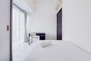 Apartment | 2 bedrooms, individually decorated, individually furnished, free WiFi - Best Modern 2Br At Casa De Parco Apartment (South Tangerang)