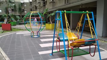 Außen-Kinderspielplatz