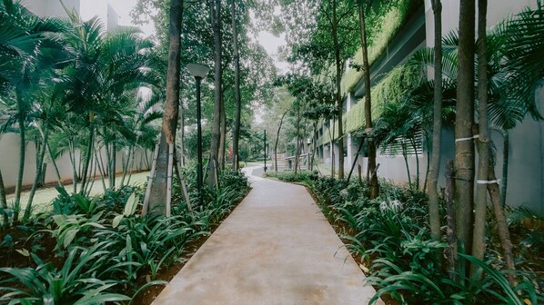 Exterior - Cozy Living And Warm Studio Apartment At West Vista (Jakarta)