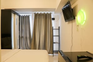 Studio | Individually decorated, individually furnished