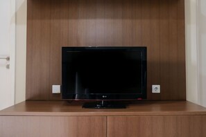 Apartment | Wohnbereich | Fernseher