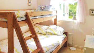 House | 2 bedrooms, individually furnished